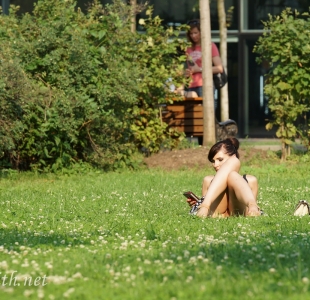jeny-smith-bottomless_04