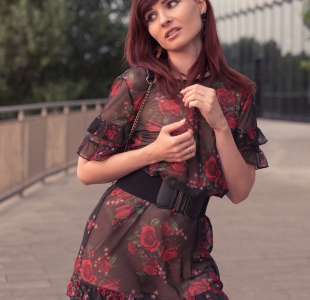 jeny-smith-transparent-dress-000005