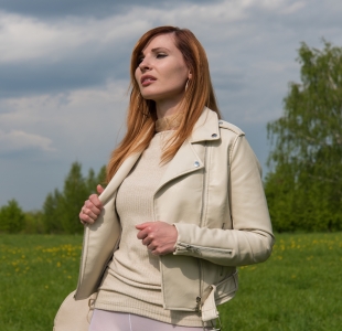 jeny-smith-white-leggings_09