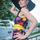 jeny-smith-yellow-heels_04